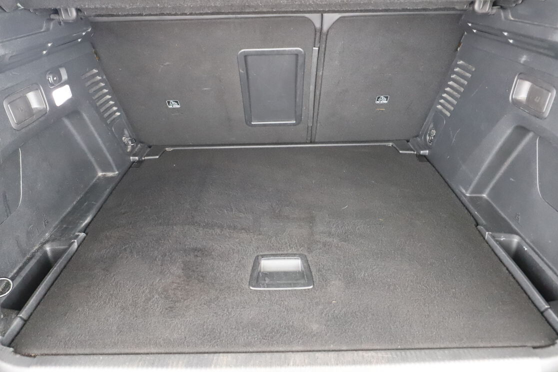 Peugeot 3008 1.6 THP GT Line EAT6 — photo 16