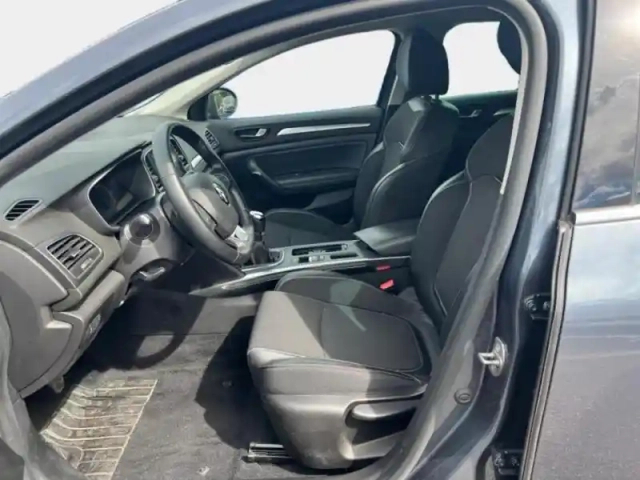 Renault Megane 1.3 tce 140ch techno — photo 13