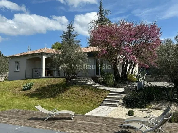 Exclusivité / Les Vans : Villa avec Piscine et Vue