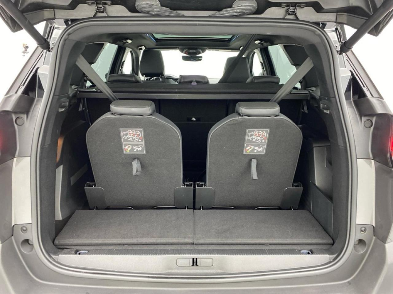 Peugeot 5008 1.2 puretech 130 gt + toit ouvrant / vision 360 / — photo 16