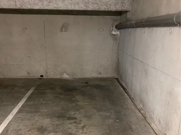 Parkings proches périphérique & métro