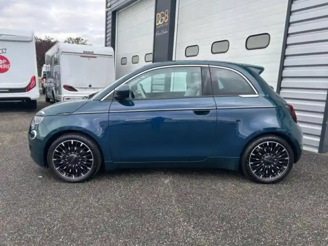 Fiat 500 e 118ch la prima my23 — photo 12