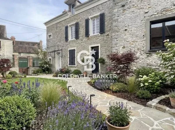 Maison 7 pièces 175 m²