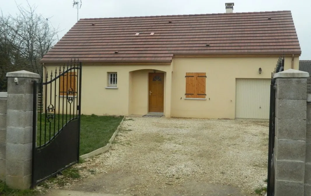 Photo 1