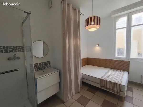 Maison 1 pièce 150 m²