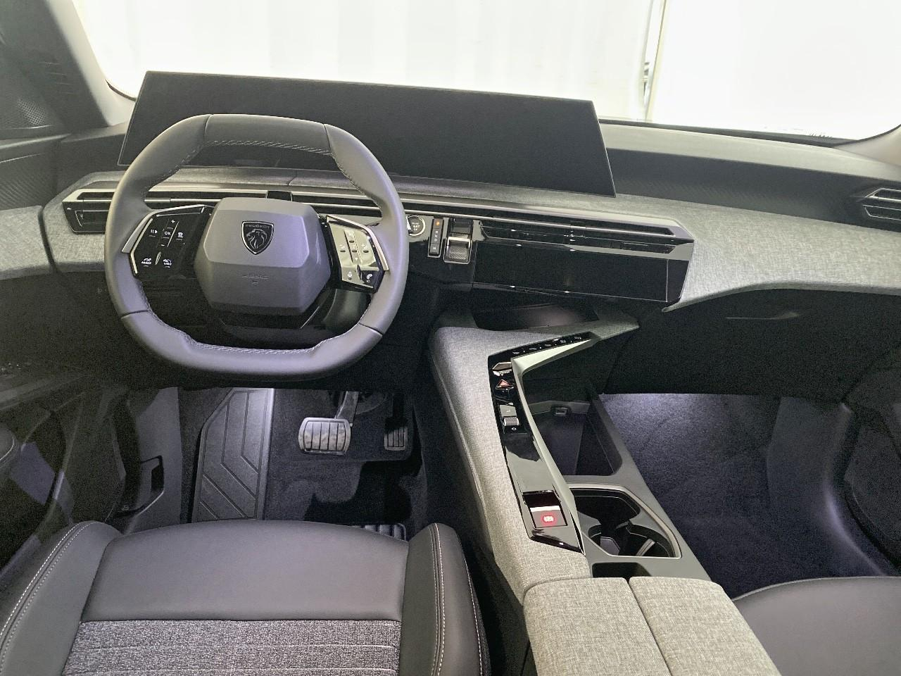 Peugeot 5008 hybrid 145 ch e-dcs6 allure — photo 8