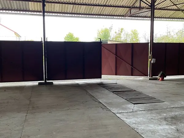 Travée de hangar