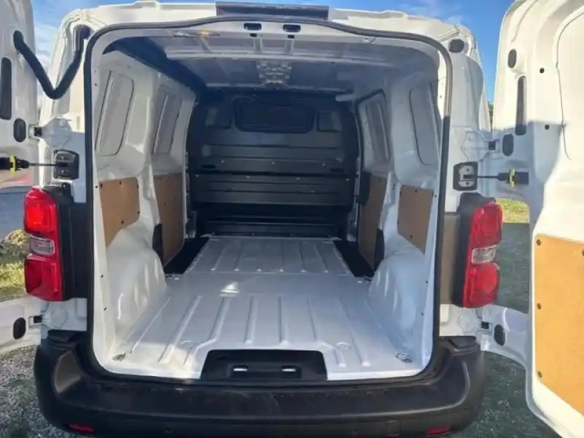 Citroën Jumpy fg m 1.5 diesel 120ch — photo 7