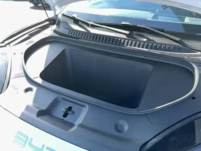 Byd Sealion 7 91.3 kwh 530ch awd excellence 5p — photo 24