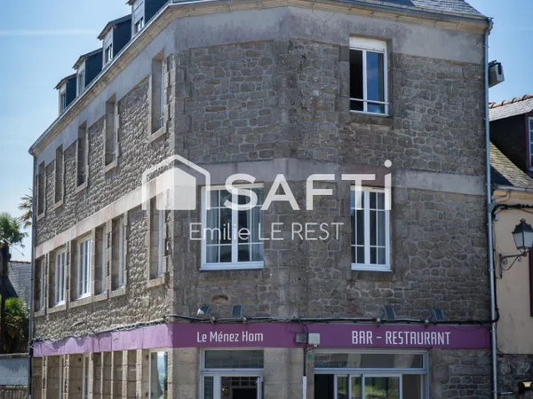Immeuble de rapport composé d'un local commercial et de 5 logements