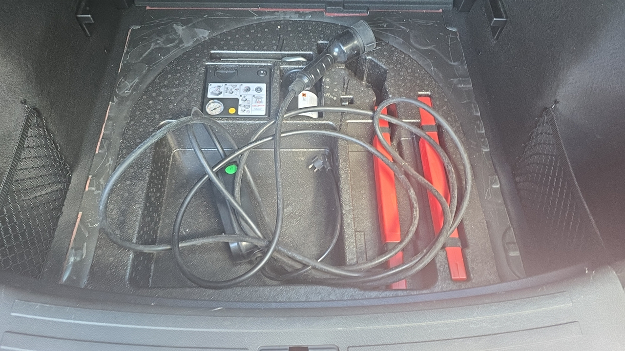 MG ZS EV Autonomie Standard 51kWh - 130 kW 2WD — photo 16