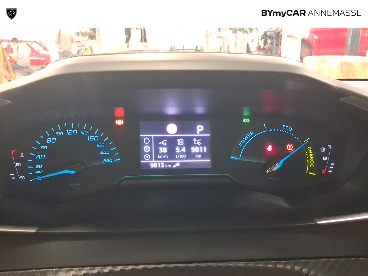 Peugeot 208 Hybrid 110 ch e-DCS6 — photo 28