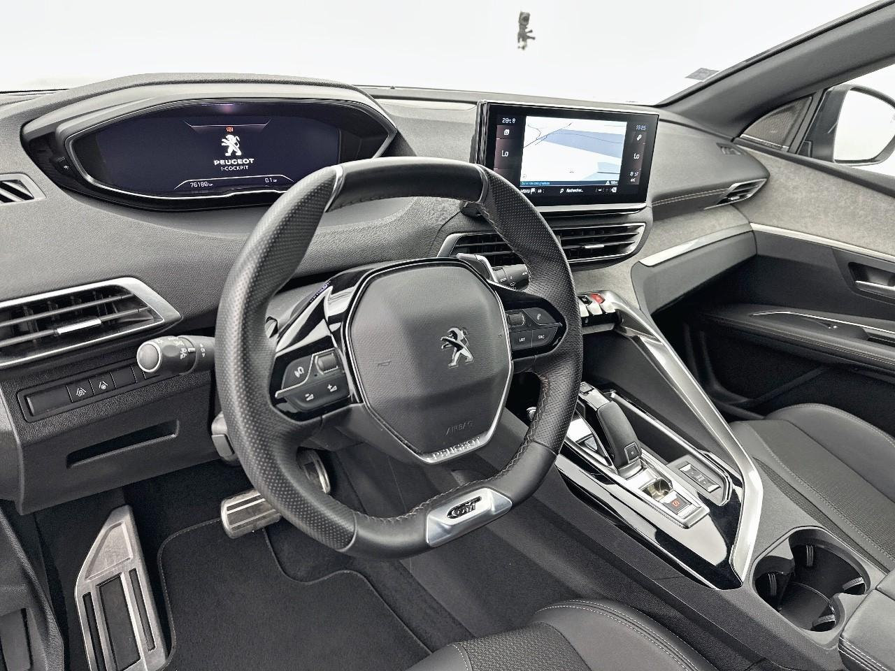 Peugeot 3008 puretech 130ch s&s eat8 gt — photo 8
