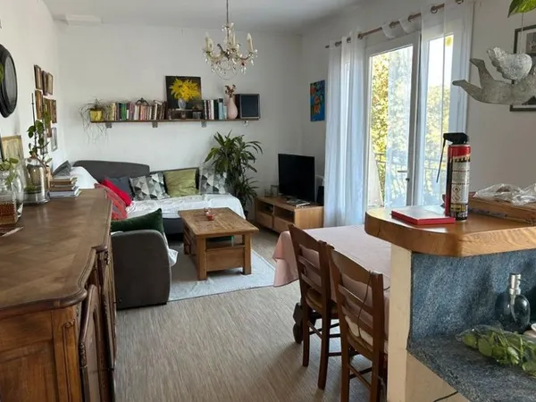 Maison Location Pineuilh 3p 80m² 800€