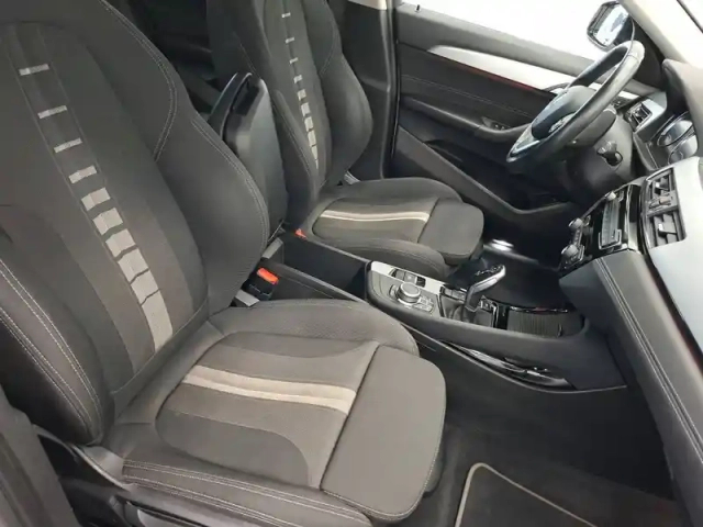 Bmw X2 sdrive 18i 140 ch dkg7 — photo 13