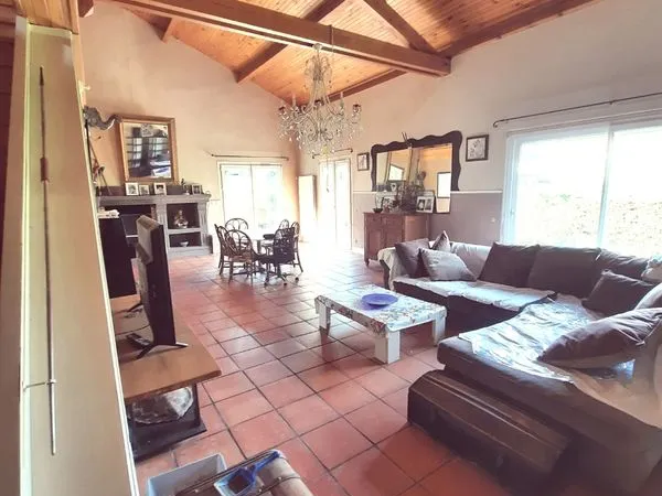 Grande maison à Clermont-Ferrand de style Loft avec terrain