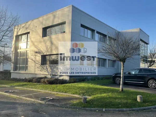 Bureaux 278 m²