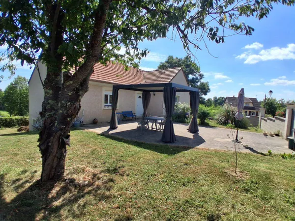 Maison de plain-pied 6 pièces 107 m²