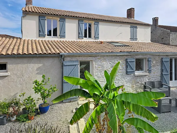 Maison 3 chambres garage jardin côte vendéenne