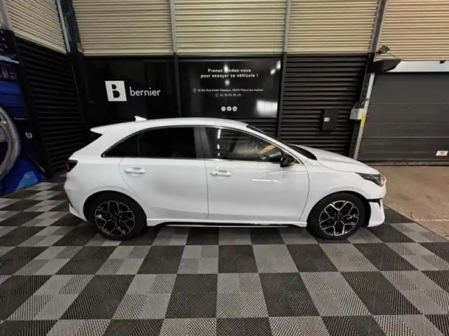 Kia Ceed 1.5 t-gdi 160ch gt line dct7 — photo 7