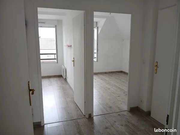 F4 à vendre frais de notaires charge vendeur
