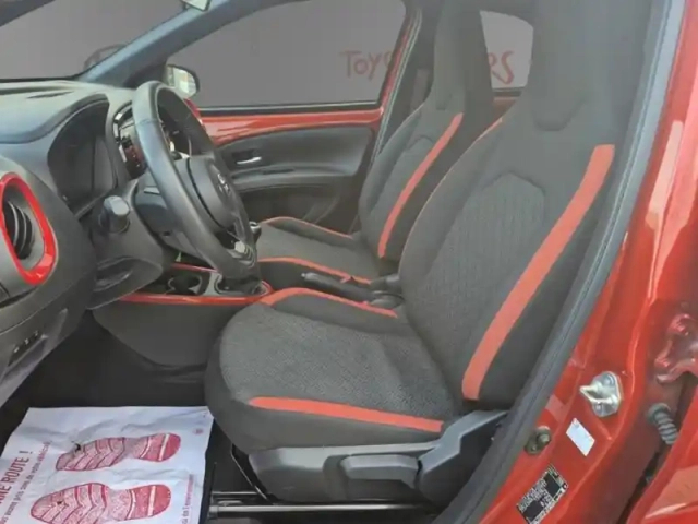 Toyota Aygo 1.0 vvt-i 72 design — photo 12