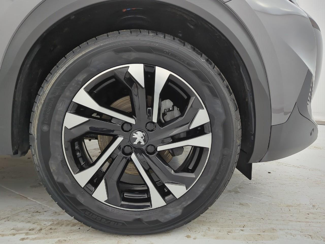 Peugeot 2008 puretech 130 s&s bvm6 allure — photo 30