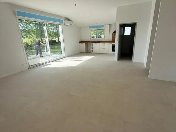 Maison rénovée de plain-pied - 3 chambres - Terrain 750 m² - Sault-de-Navailles