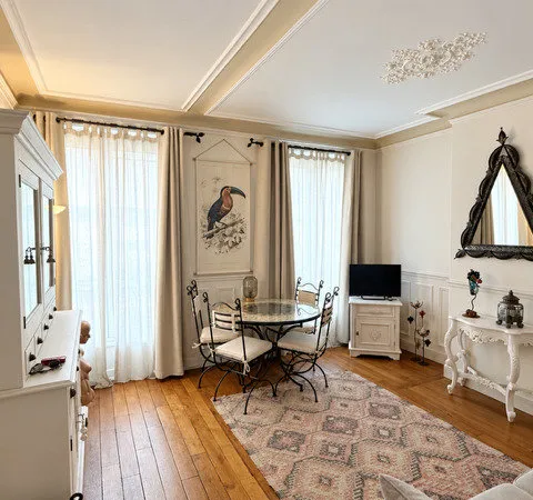 Joli appartement de deux pièces - Proche Place de la Nation