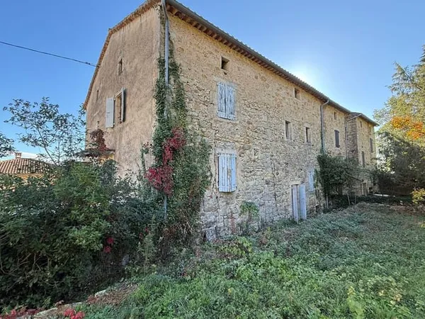 Maison 6 pièces 145 m²