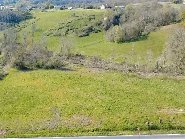 Terrain 9810 m² HAGETMAU