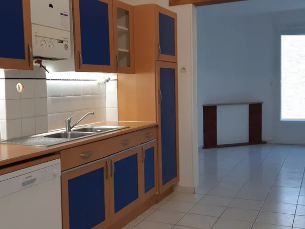 Maison 2 chambres 65 m2 avec jardin - quartier Aiguillon