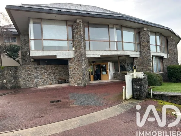 Immeuble 1210 m²