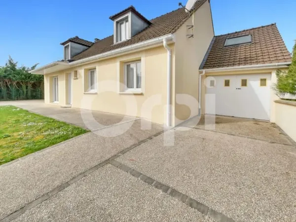 Maison 8 pièces 130 m²