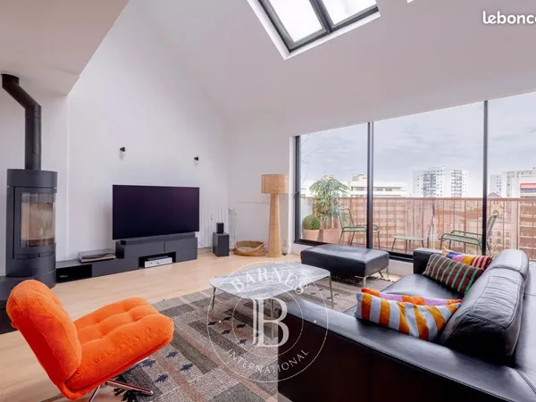 Loft 5 pièces 100 m²