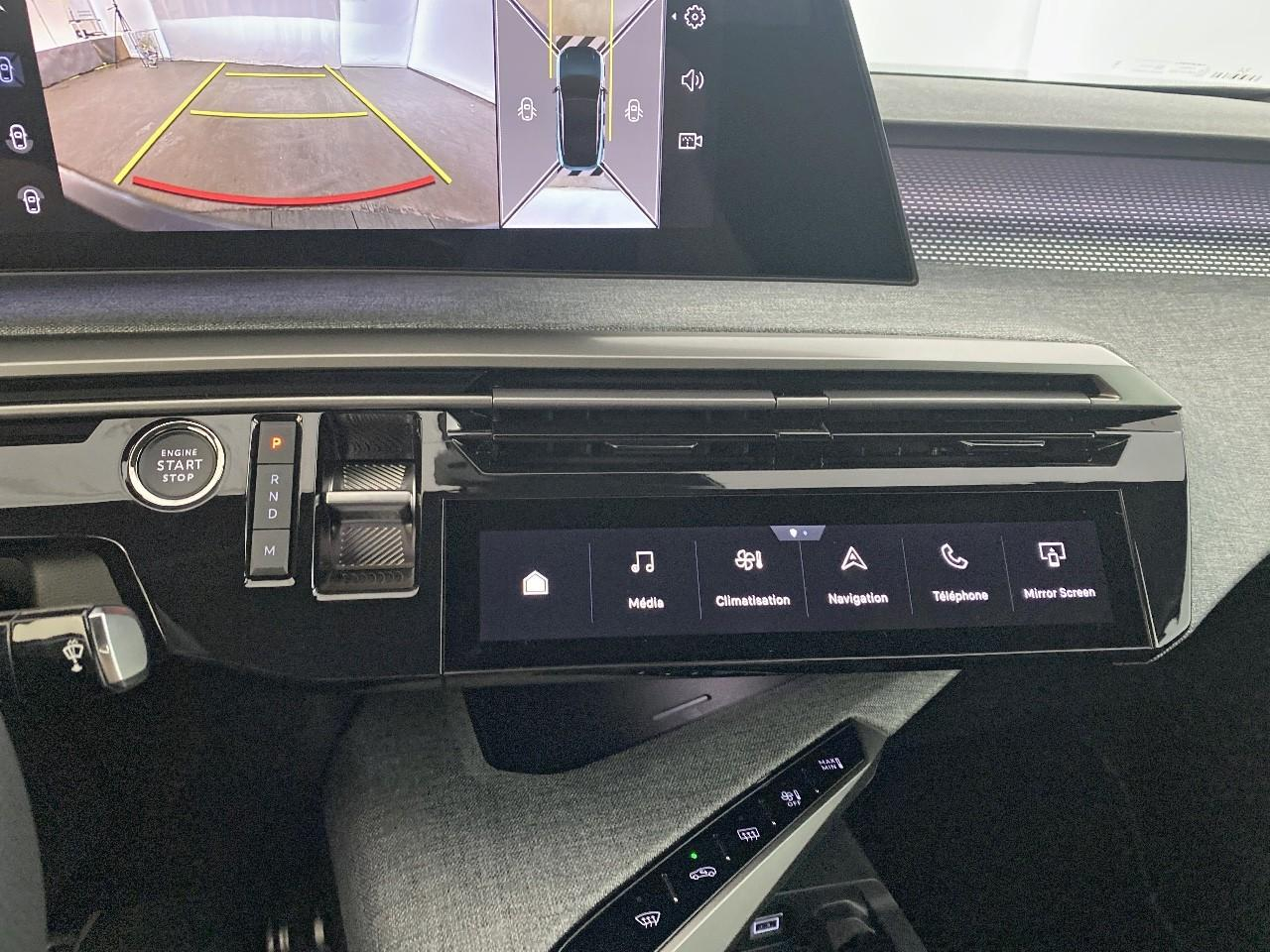 Peugeot 3008 hybrid 145 e-dcs6 gt — photo 17