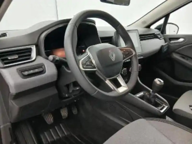 Renault Clio v auto école blue dci 100 ch - 24 — photo 23
