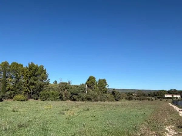 Terrain + maison Vente Aix-en-Provence 595000€