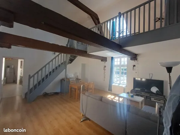 À VENDRE - Superbe duplex de caractère de 92,38 m² - Saint-Omer (62500)