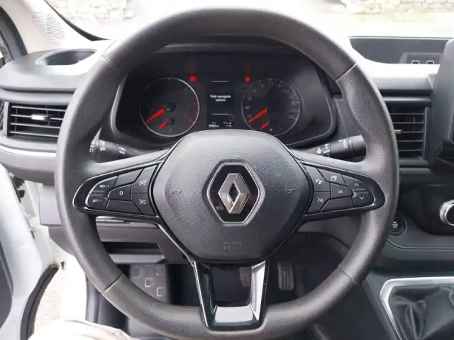 Renault Trafic fgn l1h1 3000 kg blue dci 150 edc — photo 29