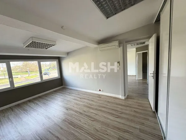 Loue bureaux 166m² à Andrézieux Boutheon (42160)