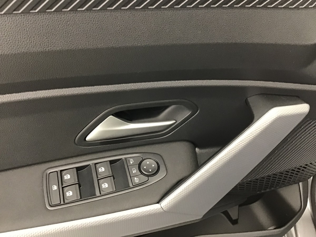 Dacia Duster — photo 9