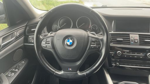 BMW X4 2 20D 190 - Xline – 2015 – 165851 km – Diesel – Boîte Automatique — photo 29