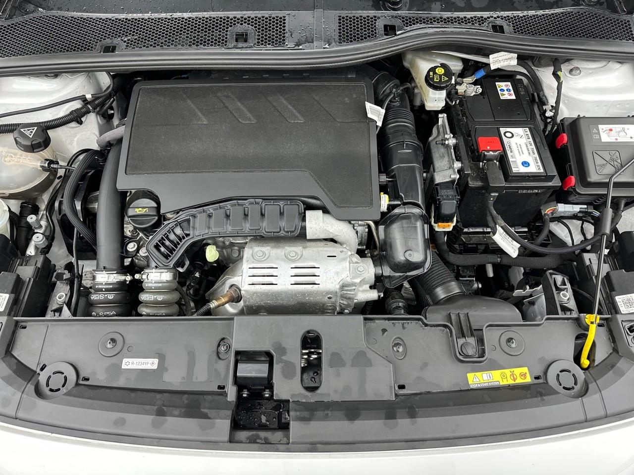 Opel Corsa 1.2 turbo 100 ch bva8 elegance business — photo 13