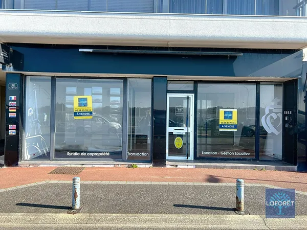 Local commercial 82 m²