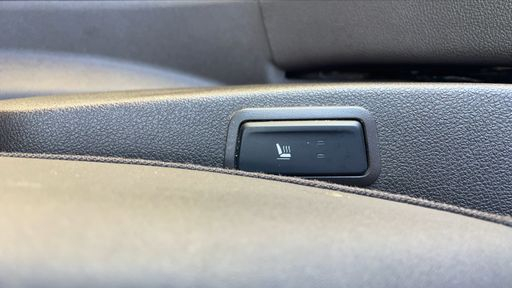 Renault Espace 1.6 dCi 160 EDC6 - Initiale Paris – 2016 – 112985 km – Diesel – Boîte Automatique — photo 30