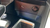 Peugeot 3008 HYBRID4 300ch GT e-EAT8 — photo 18