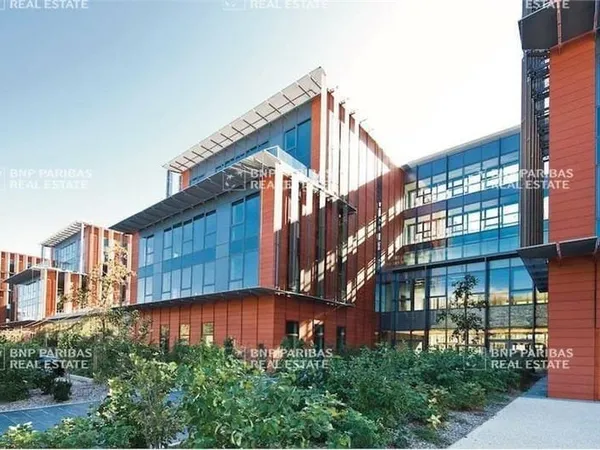 Bureaux 12598 m²