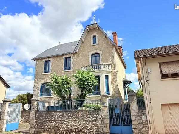 Maison 6 pièces 180 m²