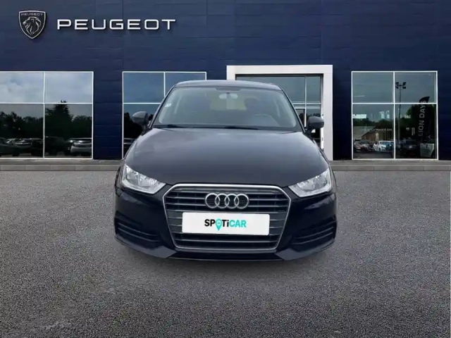 Audi A1 1.0 tfsi ultra 82 — photo 2